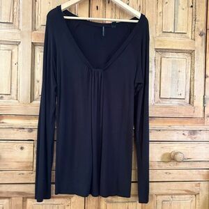 Women's Isda & Co Medium Black Drape Neck Blouse‎ Long Sleeve Sweater